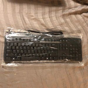 Dell KB212-B Keyboard - LIke New